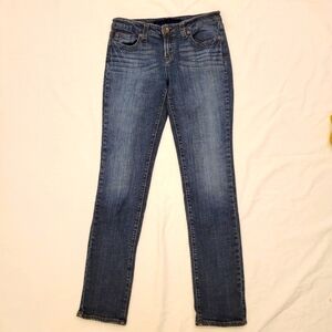 Refuge medium wash 8" rise Jeans size 9 long